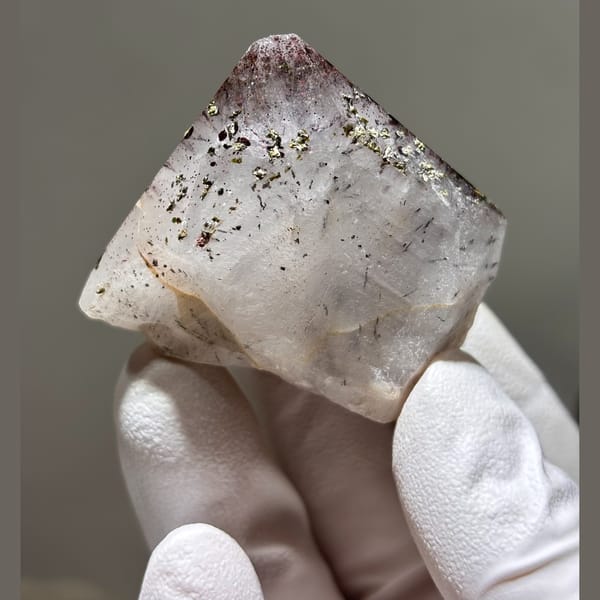 One-of-a-kind quartz crystal specimen from Sichuan, China, photo 4 of 5