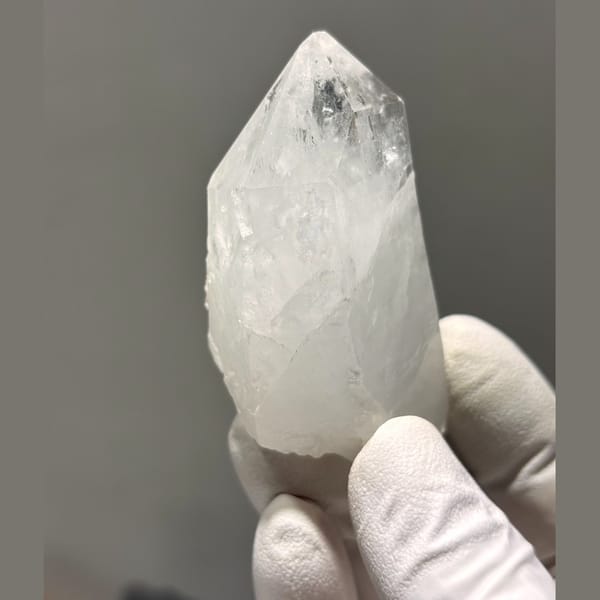 Quartz crystal from Xuebaoding, 6.9 cm across, raw mineral specimen, photo 2 of 5