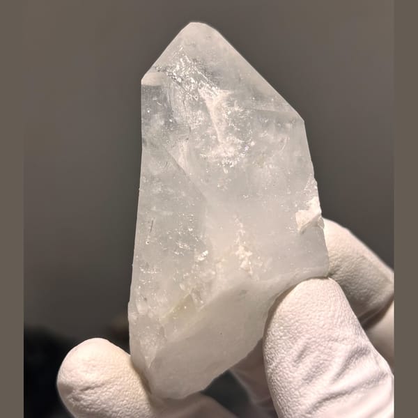 One-of-a-kind clear quartz crystal specimen from Xuebaoding, Sichuan, China, photo 4 of 5