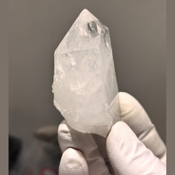 Clear quartz crystal from Xuebaoding, natural mineral for display, photo 5 of 5