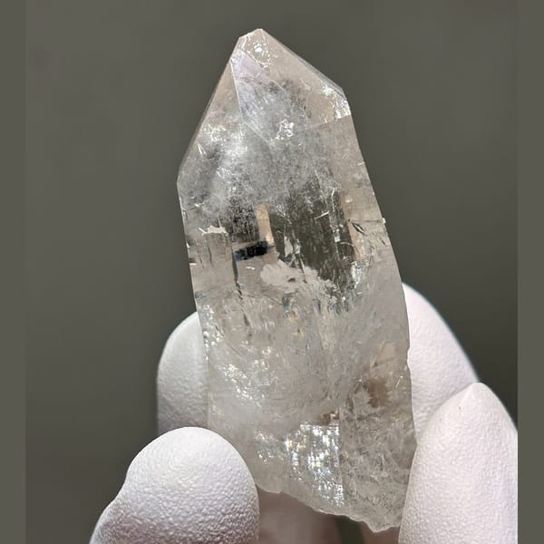 Clear quartz crystal from Xuebaoding, natural mineral for display, photo 5 of 5