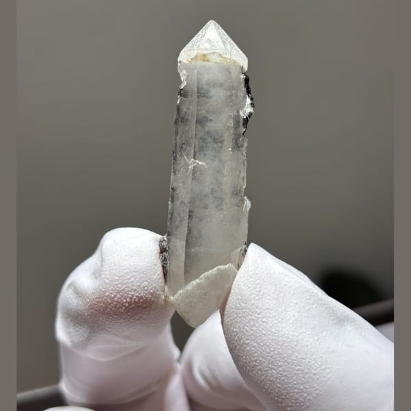 One-of-a-kind quartz crystal specimen from Inner Mongolia, China, photo 4 of 5