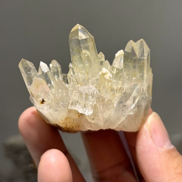 Quartz crystal cluster from Sichuan, 5.3 cm across, raw mineral specimen, photo 2 of 5