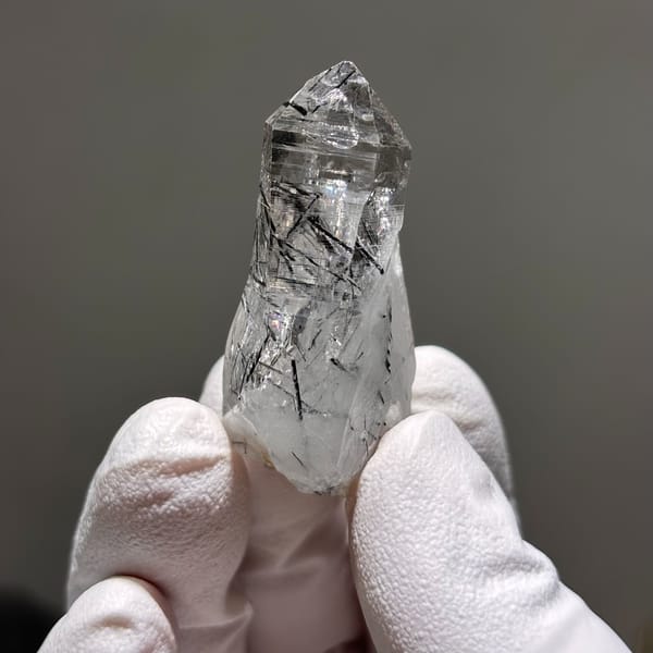 One-of-a-kind quartz crystal specimen from Pakistan, photo 4 of 5