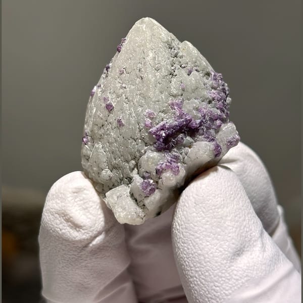 Crystals of quartz with fluorite from Inner Mongolia, one-of-a-kind specimen, photo 3 of 5