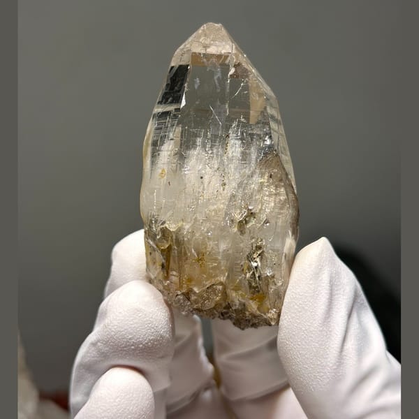 Clear quartz crystal from Pakistan, natural mineral specimen, photo 1 of 5