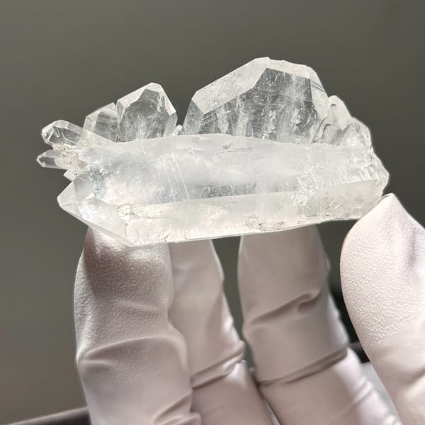 Sutured crystal of quartz from Pakistan, one-of-a-kind specimen, photo 3 of 5