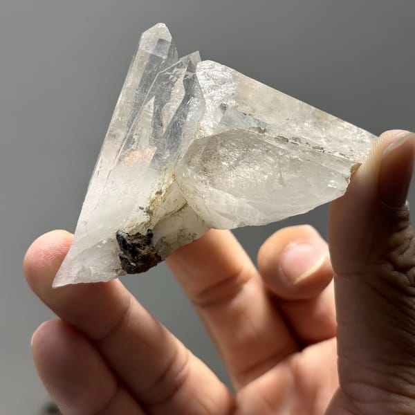 Crystal of quartz from Tibet, one-of-a-kind specimen, photo 3 of 5