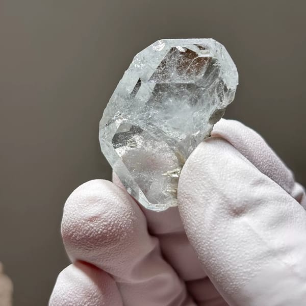 Clear pale blue Xuebaoding aquamarine crystal — detail view