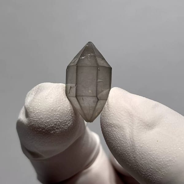 Smoky grey double-terminated Yunnan quartz — alternate view