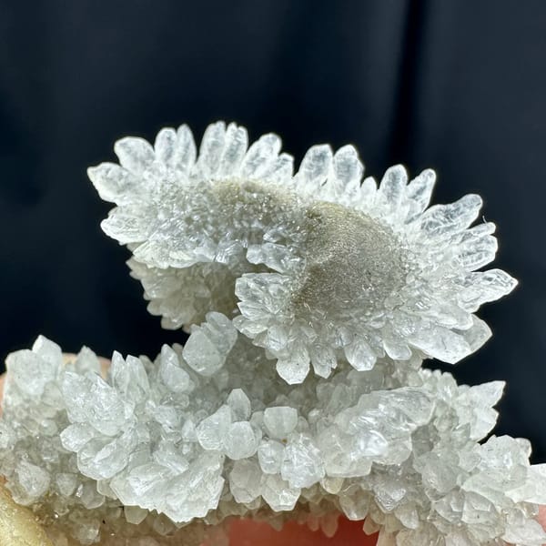 Sunflower-shaped radiating calcite crystals from Guizhou, China, second angle