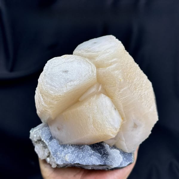 Huge cream calcite prisms with green fluorite and quartz from Fujian, China, detail of the matrix contact