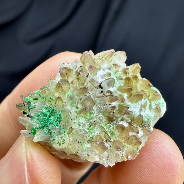 Dogtooth calcite with green copper minerals from Yunnan, China, reverse side