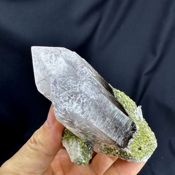 Large gradient quartz crystal with snowflake inclusions and green fluorite from Yunxiao, Fujian, China
