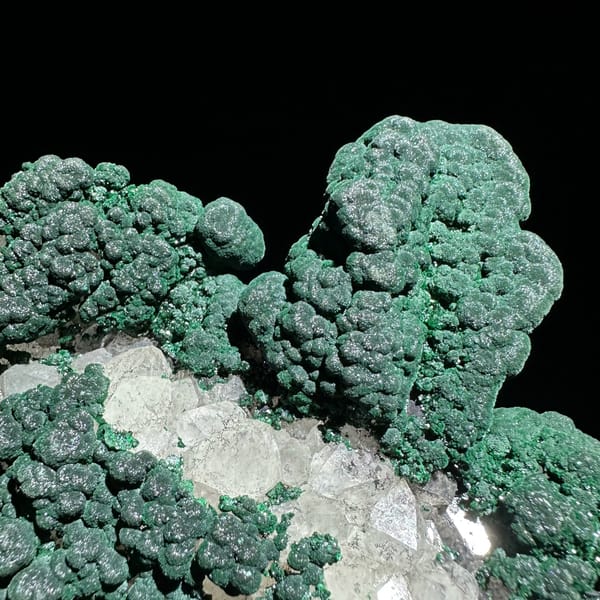 Dark green botryoidal malachite over white quartz druse from Laos, reverse side