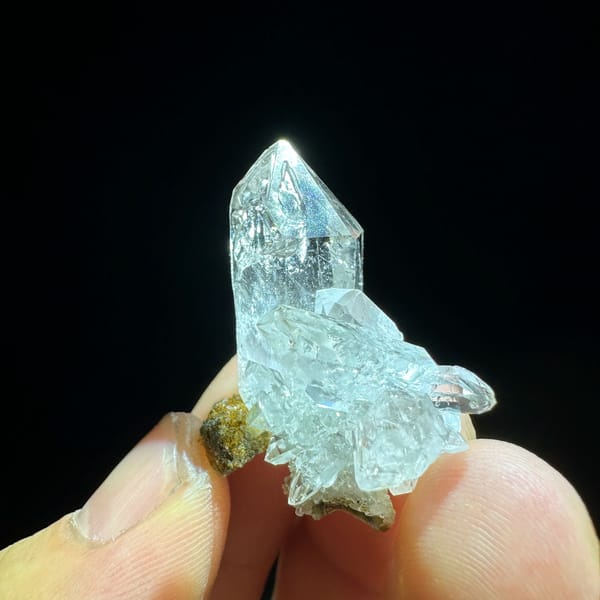 Water-clear window-faced diamond quartz crystal from Sichuan, China, second angle