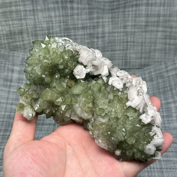 Plate of green chlorite quartz with white hexagonal calcite from Fujian, China, reverse side