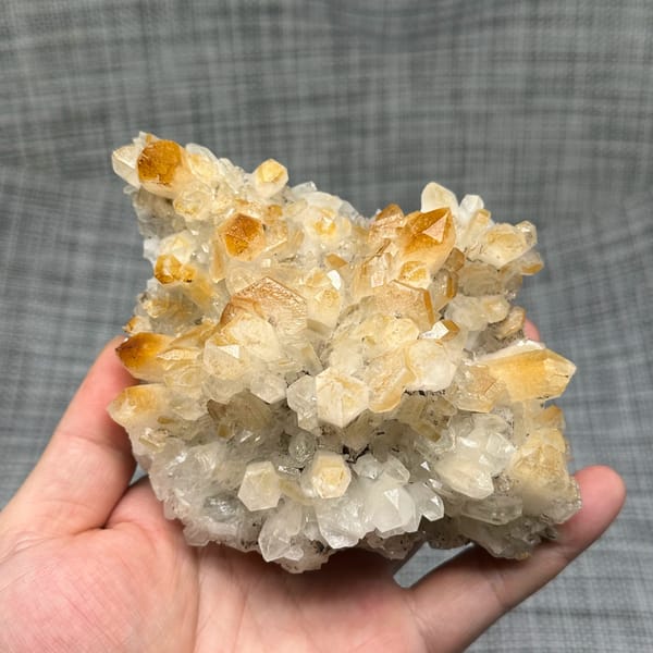 Mango-yellow quartz crystals with white hexagonal calcite from Fujian, China, reverse side