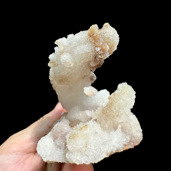 Curved ram's-horn gypsum spire from Guizhou, China, second angle