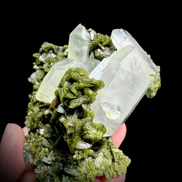 Clear double-terminated quartz nested in green epidote from Sichuan, China, reverse side