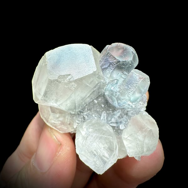 Glassy green fluorite with blue cores and milky calcite from Fujian, China, reverse side