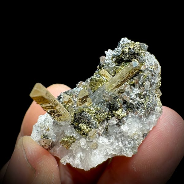 Clear quartz points with chalcopyrite and freibergite from Inner Mongolia, China, top view