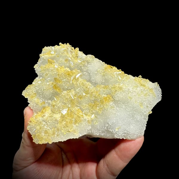 White quartz druse plate with yellow baryte crusts from Jiangxi, China, reverse side