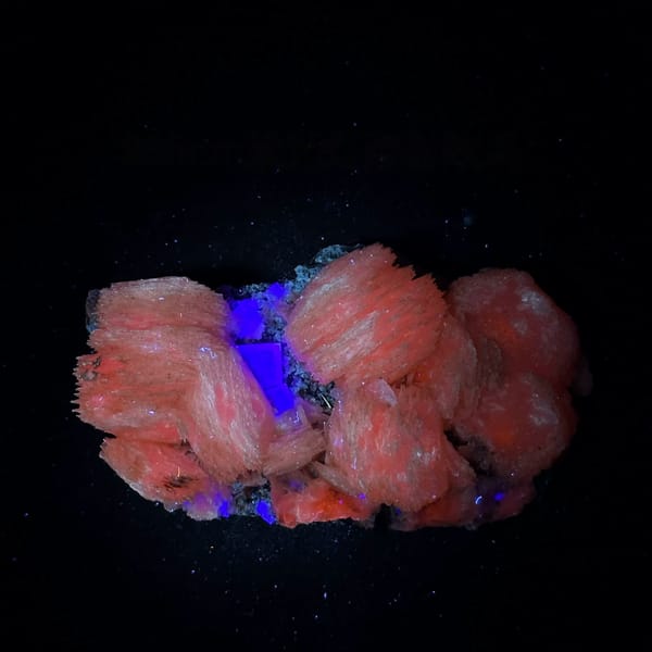 Cream calcite rosettes with fluorite cube and chalcopyrite from Yaogangxian Mine, Hunan, China, second angle