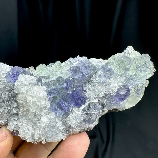 Long bar of sparkling quartz with violet-blue fluorite from Fujian, China, reverse side