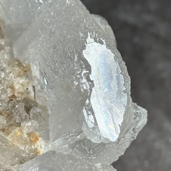 White baryte column with glassy tabular blades from Sichuan, China, reverse side