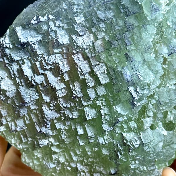 Purple-rimmed green stepped fluorite plate from Jiangxi, China, reverse side