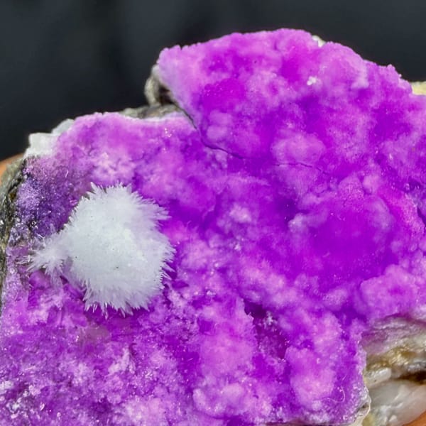 Vivid magenta aragonite with white aragonite tuft from Yunnan, China, reverse side