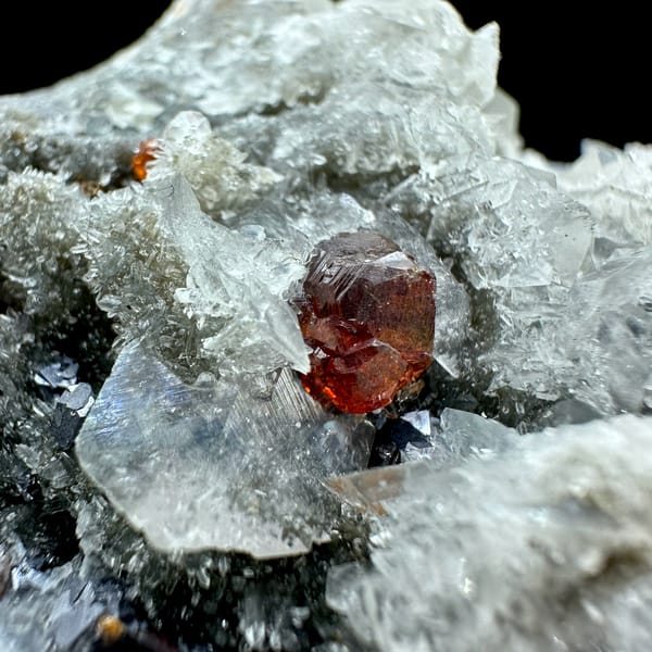 Sphalerite with quartz and calcite, from Hunan, China, close-up of the crystal faces
