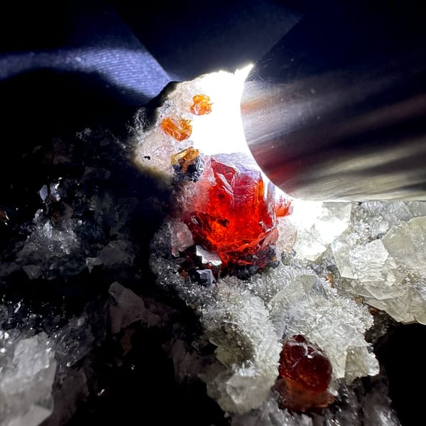 Sphalerite with quartz and calcite, from Hunan, China, reverse side