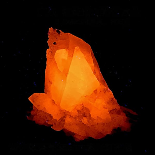 Calcite crystals with quartz, from Guangdong, China, detail of the matrix contact