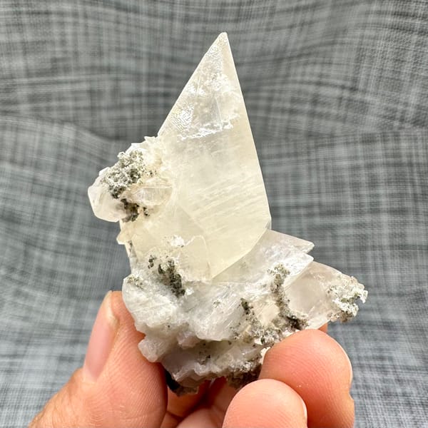 Tall translucent calcite scalenohedron from Inner Mongolia, China, another angle