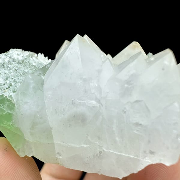 White quartz cluster flanked by mint-green fluorite cubes from Fujian, China, reverse side