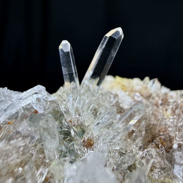 One-of-a-kind clear quartz crystal specimen from China, photo 4 of 5