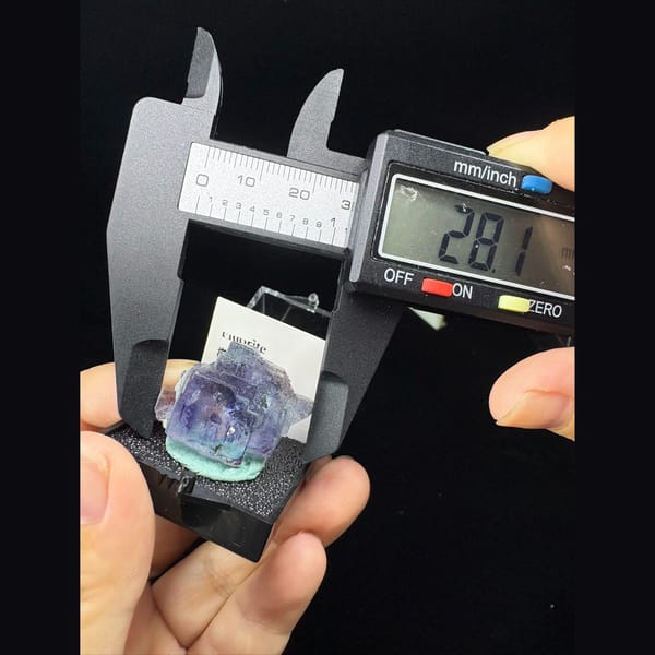 Crystal of blue-purple fluorite from Yaogangxian, one-of-a-kind specimen, photo 3 of 4