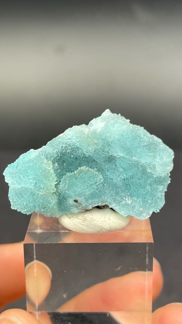 Turquoise botryoidal hemimorphite crust from Guangdong, China, reverse side