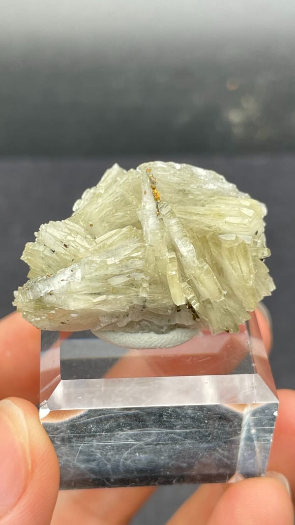Straw-Yellow Baryte — Morocco