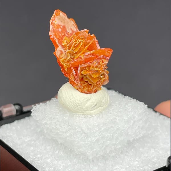 Raw wulfenite crystals from Xinjiang, mineral specimen, photo 8 of 8