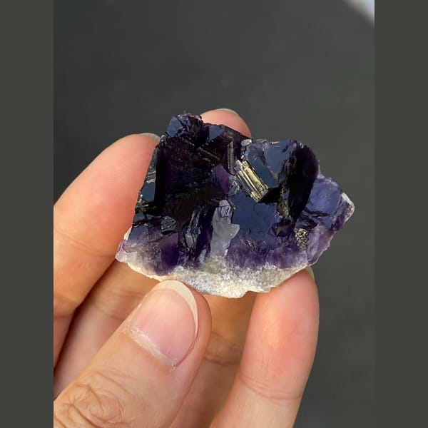 Fluorite crystals from Xinjiang, China, natural mineral specimen, photo 1 of 6