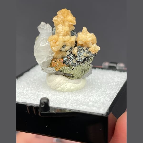 Crystals of quartz with chalcopyrite from Jiangxi, one-of-a-kind specimen, photo 3 of 6