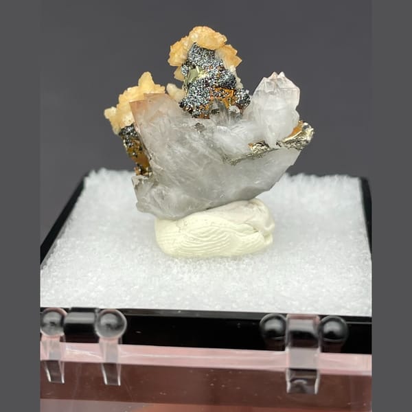 One-of-a-kind quartz crystal specimen from Jiangxi, China, photo 4 of 6