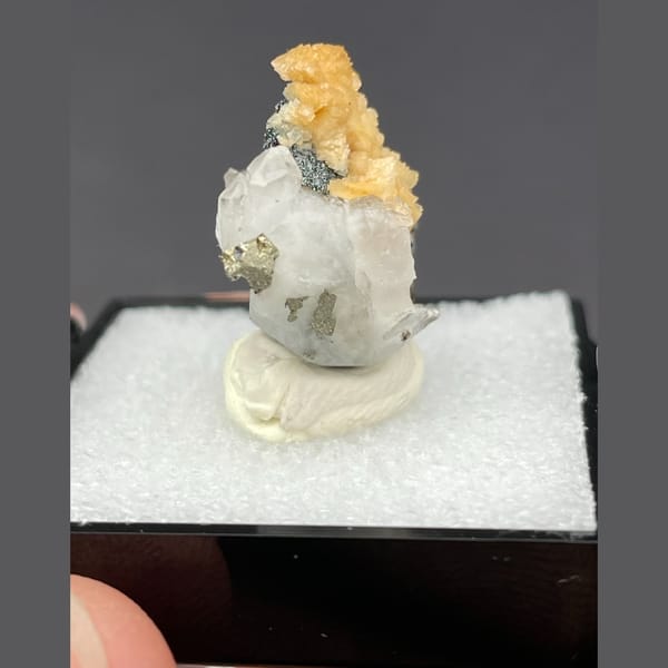 Quartz crystals with chalcopyrite from Jiangxi, natural mineral for display, photo 5 of 6