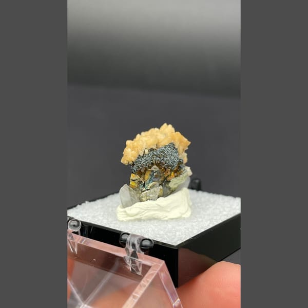 One-of-a-kind quartz crystal specimen from Jiangxi, China, photo 4 of 6
