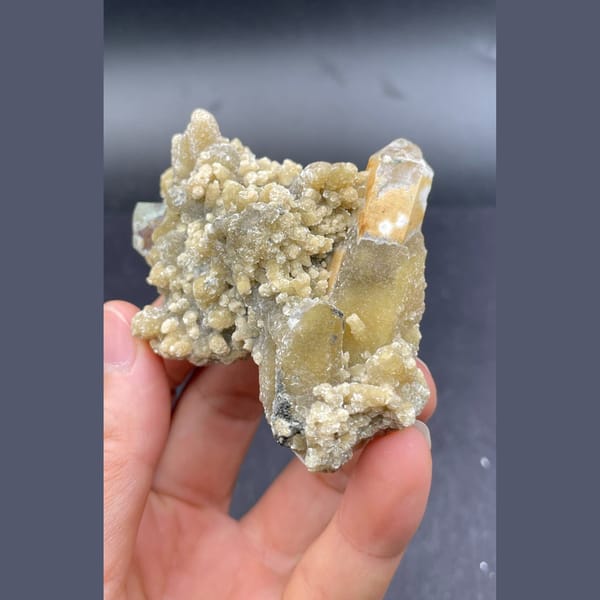 Quartz crystals from Inner Mongolia, 7.5 cm across, raw mineral specimen, photo 2 of 6