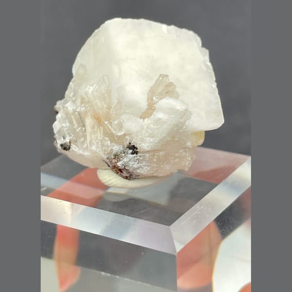 Crystals of hemimorphite with calcite from Mexico, one-of-a-kind specimen, photo 3 of 6