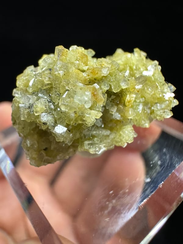 Zeolite group (species not verified) from Fujian, China, individual mineral specimen view 4